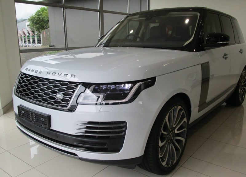 white range rover