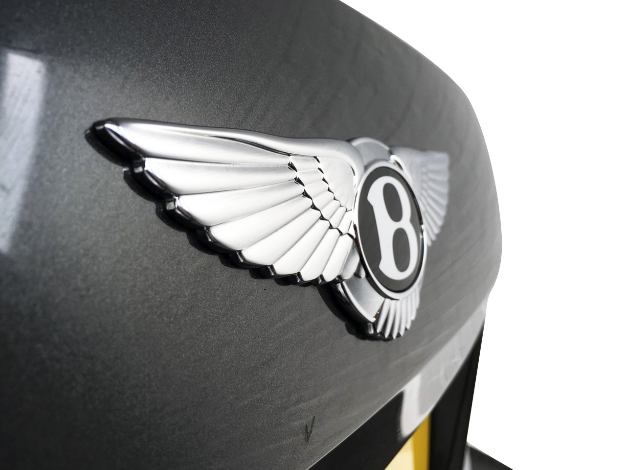 Bentley logo on car